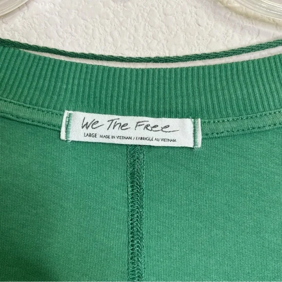 Free People We the Free Buffy T Shirt Size L Womens Green Oversize Cropped - Picture 6 of 8